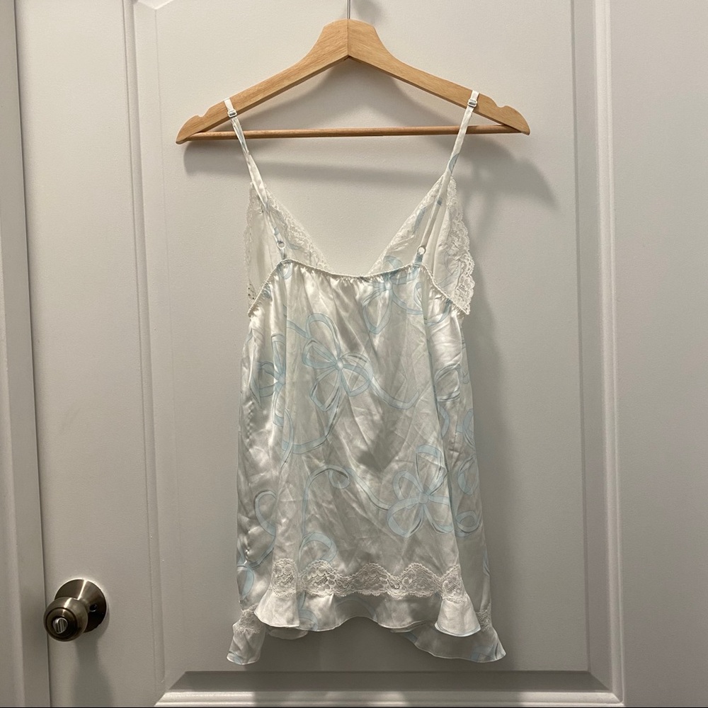 Victoria’s Secret Chemise - Picture 3 of 3